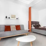 Apartment D30 Dohany *
